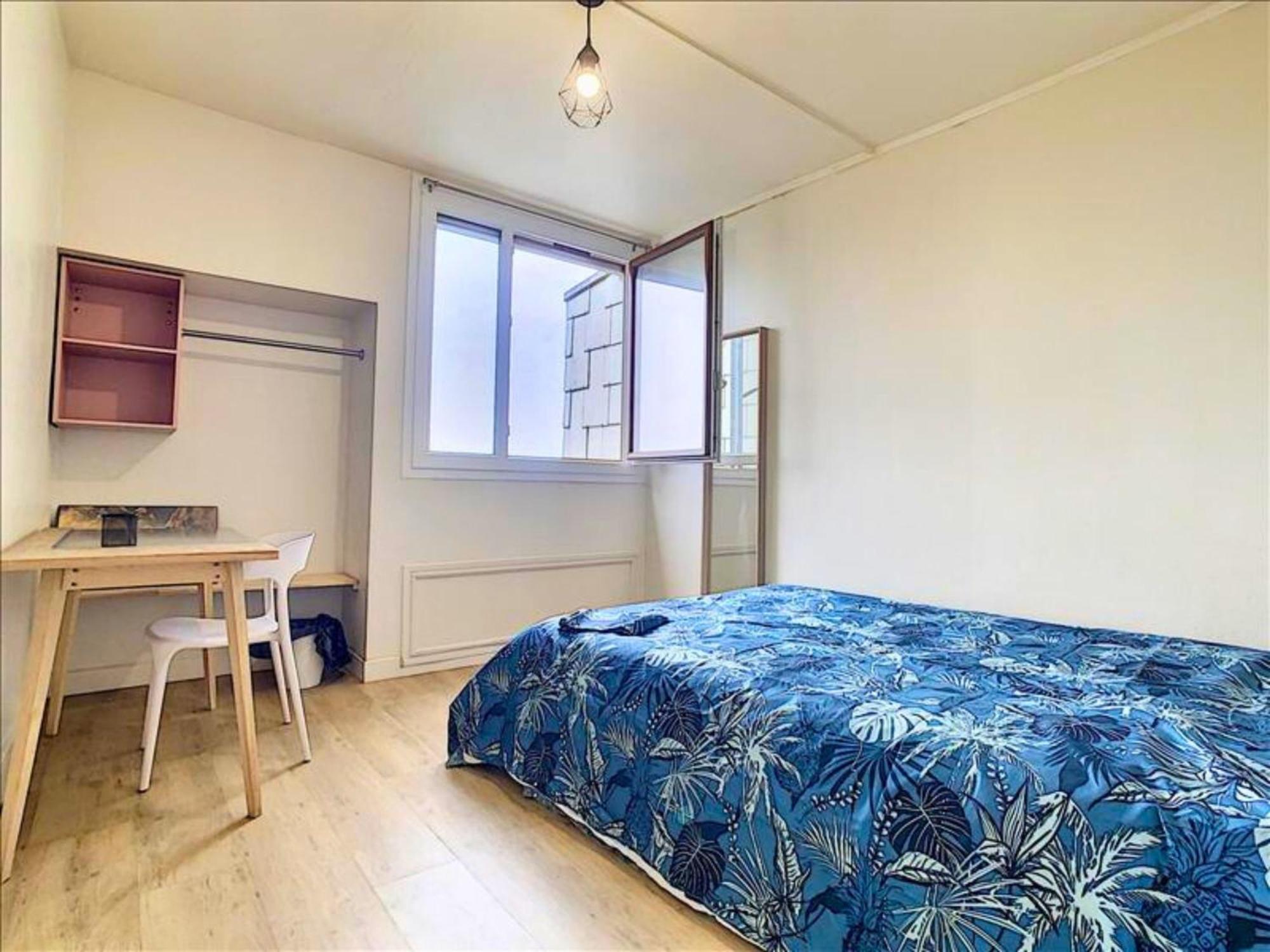 Ideal Groupe - Grands Espaces - 4 Chambres - Parking Gratuit - Proche Centre, Gare & Transports - Wifi - Offre Special De Reduction Jusqu'A -50 르망 외부 사진
